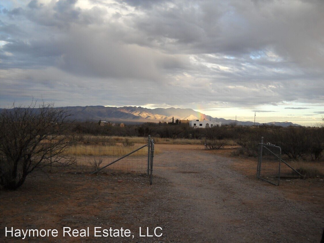 Primary Photo - 3 br, 2 bath House - 5696 Nucci