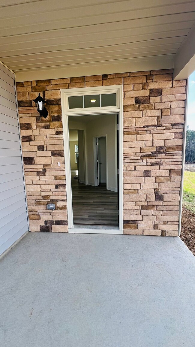 Building Photo - 905 Green Gable Dr