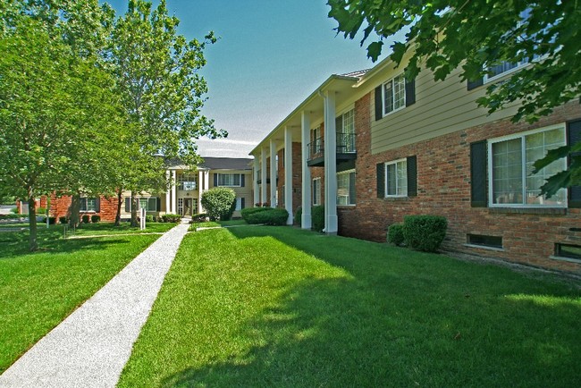 Jamestown Apartments Apartments - Farmington, MI | Apartments.com