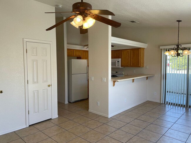 Building Photo - Unfurnished Long Term Duplex unit