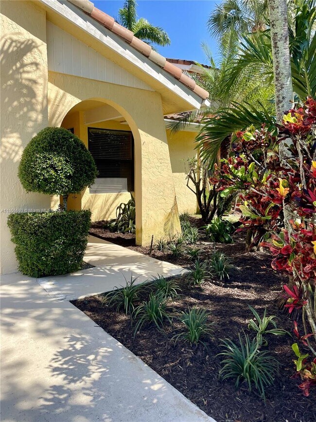 Building Photo - 20910 Estada Ln