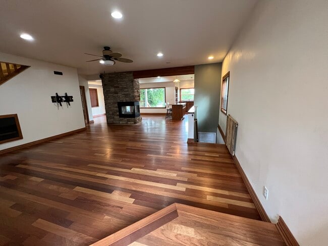 Foto del edificio - 3228 Harper Hill Rd SE