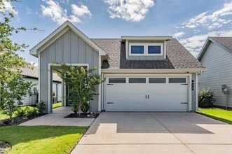 Building Photo - 612 Capstone Cir