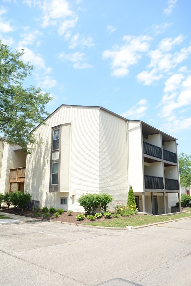 The Reserve at Sharon Woods Apartments Columbus, OH