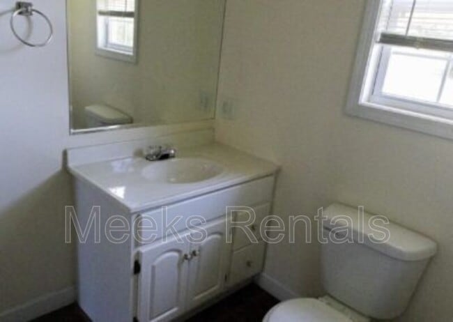 Foto del edificio - 448 Mill Rd