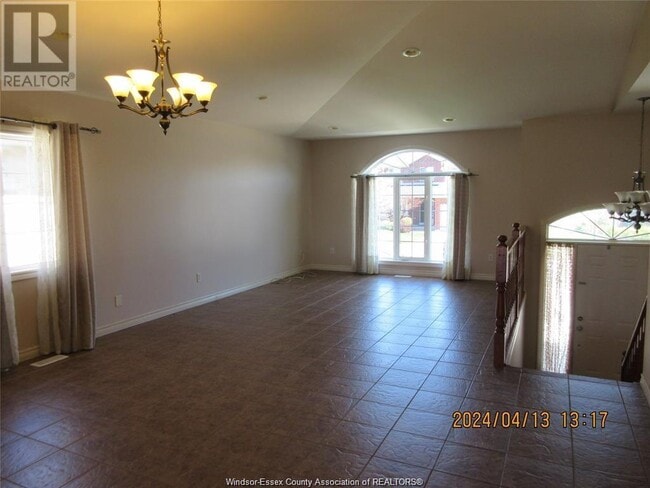 Building Photo - 1609 Magnolia Ave