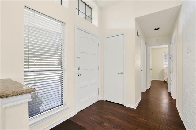 Foto del edificio - 428 Dillard Ln