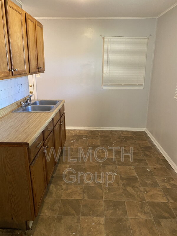Foto del edificio - 5778 E 30th St