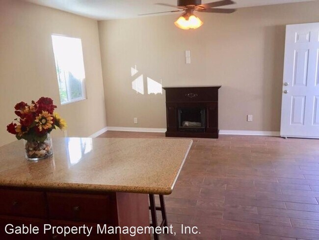 Building Photo - 1 br, 1 bath House - 24803 Alderbrook Dr.