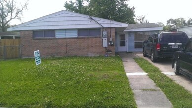 Building Photo - 4550 Lancelot Dr
