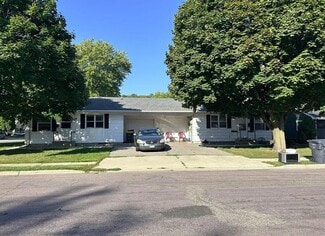 Building Photo - 707 Sherman St