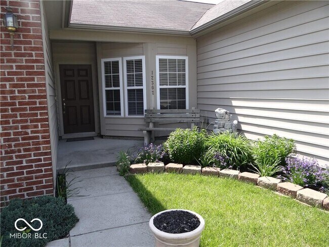 Foto del edificio - 12302 Sagamore Woods Dr