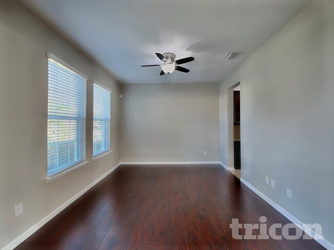 Foto del edificio - 5363 Suncatcher Dr