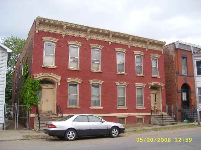 Primary Photo - 303-305 Second St