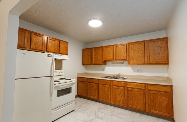 Cocina - Colonial Place Apartments