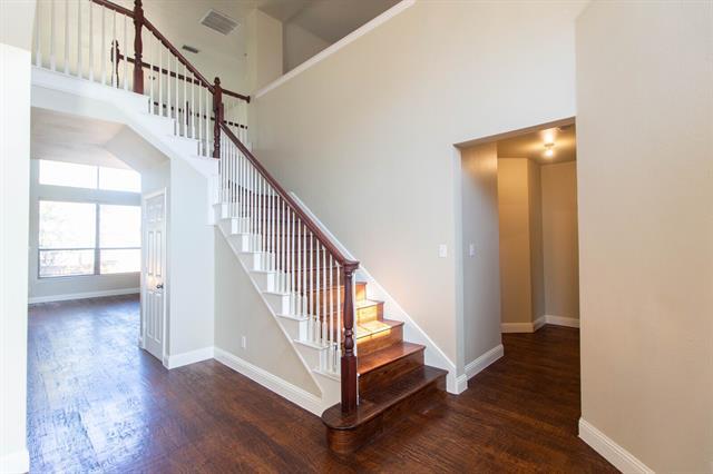 Building Photo - 1127 Ranch Vista Dr