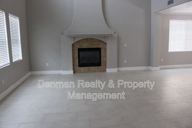 Foto del edificio - 6815 S 41st Ln