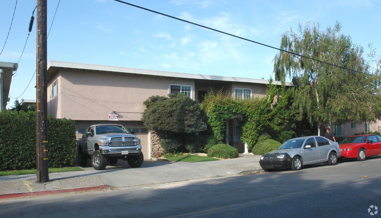 Primary Photo - 2883 Old Almaden Rd