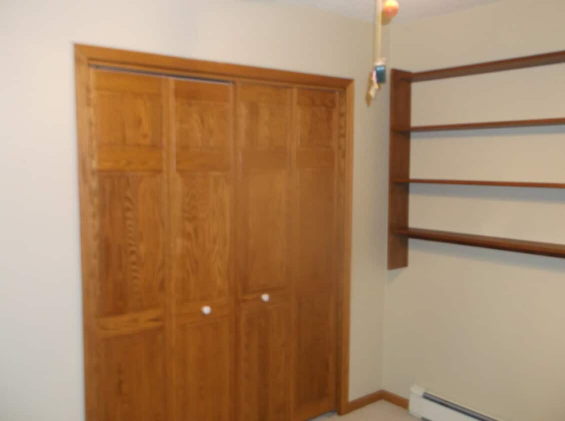 Primary Photo - 520 Ringland Rd