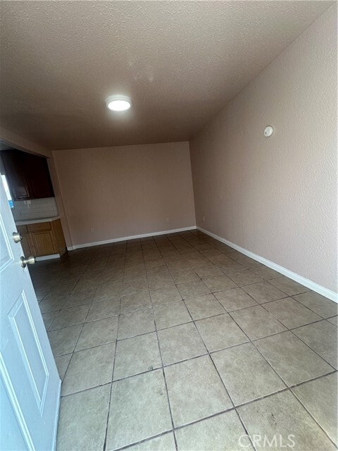 Foto del edificio - 4243 Burns Ave