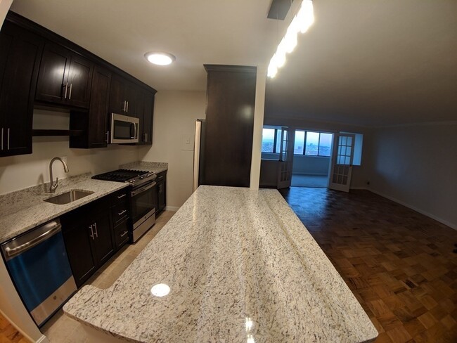 Foto del edificio - 6 Whittier Pl