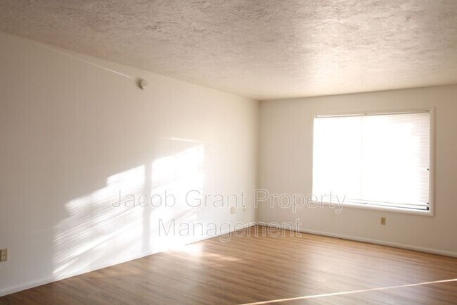 Foto del edificio - 731 N Fanning