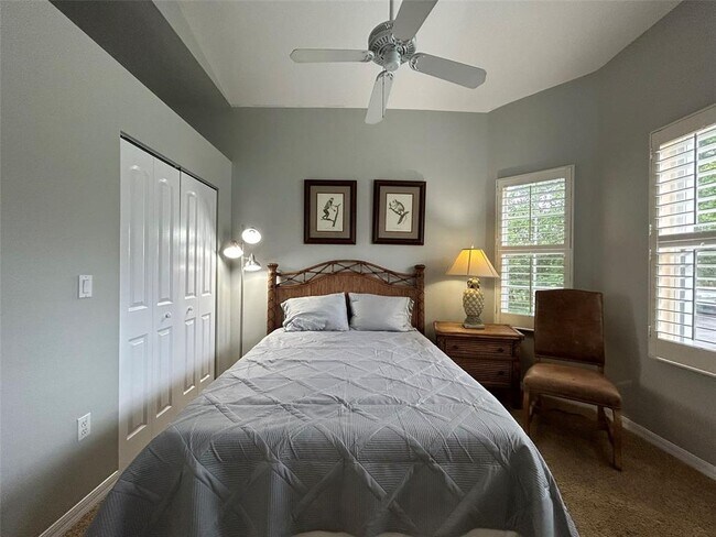 Building Photo - 3706 54th Dr W