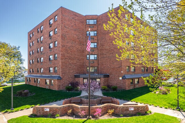 Foto del edificio - Midtowne Apartments