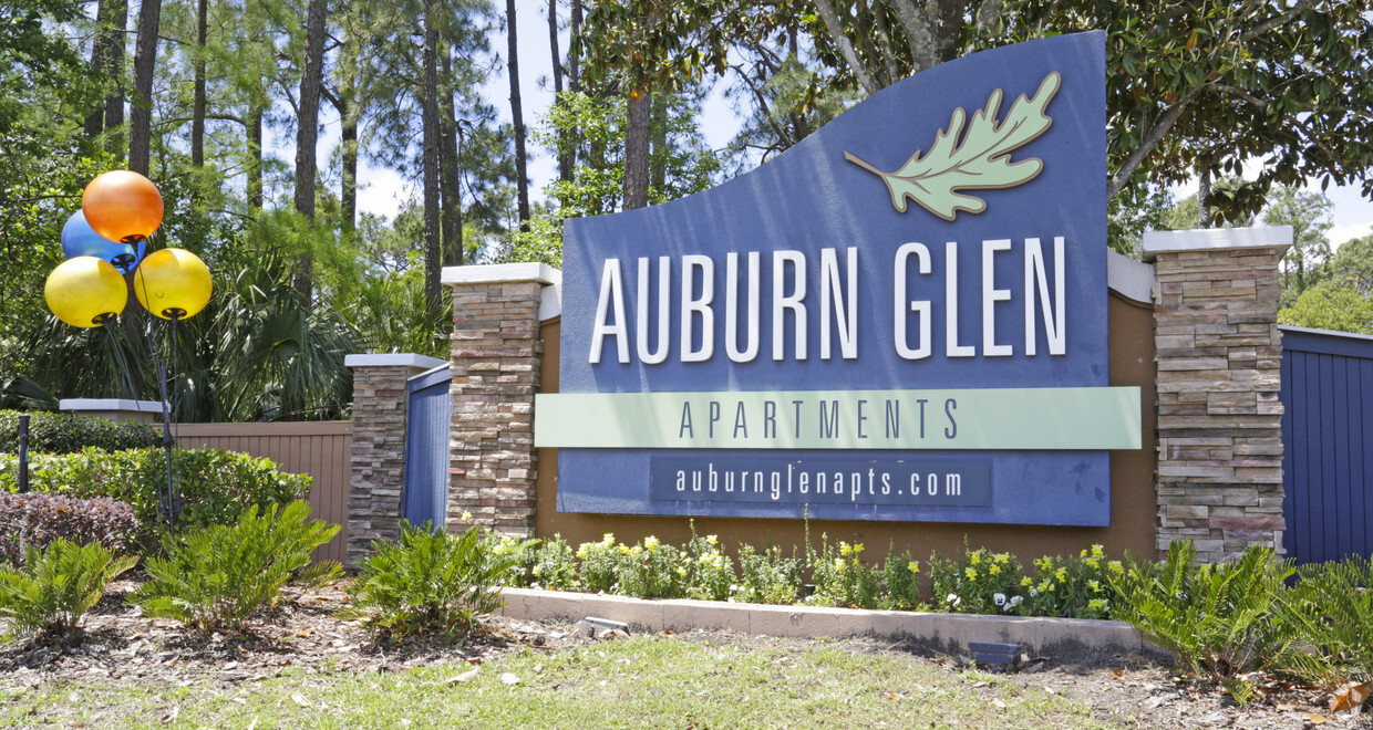 Foto principal - Auburn Glen Apartments