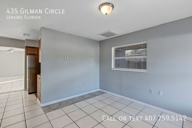 Foto del edificio - 435 Gilman Cir