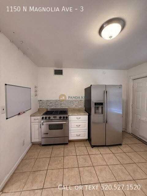 Foto del edificio - 1150 N Magnolia Ave