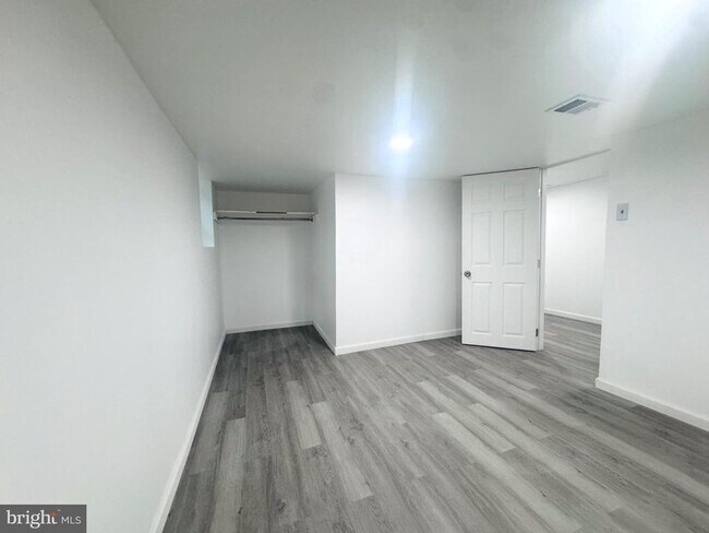 Foto del edificio - 3506 56th Pl
