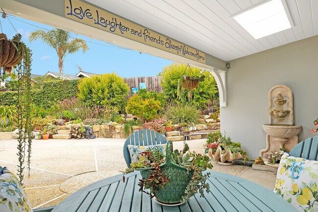 Building Photo - 1214 Del Mar Ave