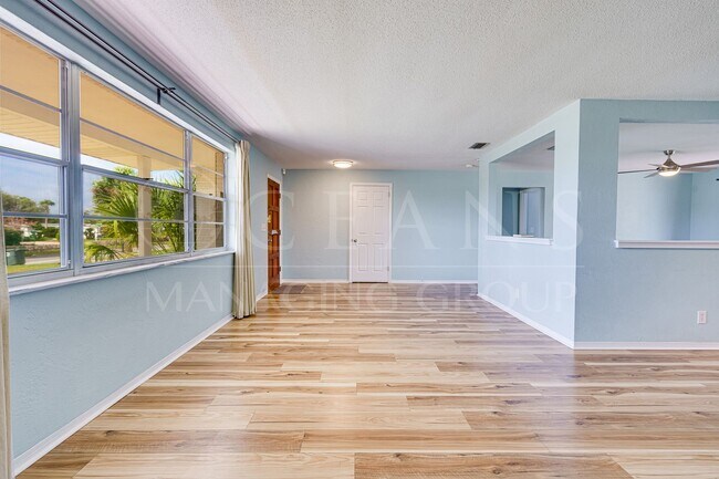 Foto del edificio - Welcome to your Perfect Beachside Retreat!