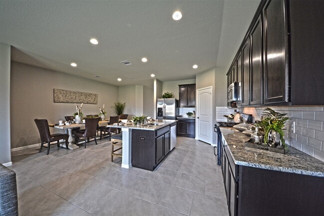 Building Photo - 8515 Ideal Dr