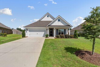 Building Photo - 925 Charleston Loop