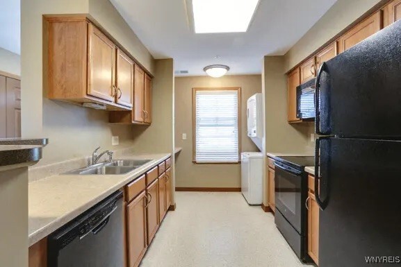 Building Photo - 2524 Deer Lakes Dr