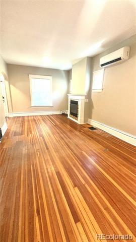 Foto del edificio - 1057 S Clarkson St