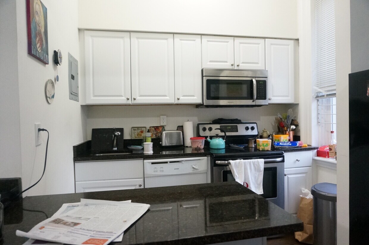 Foto principal - 301 Berkeley St