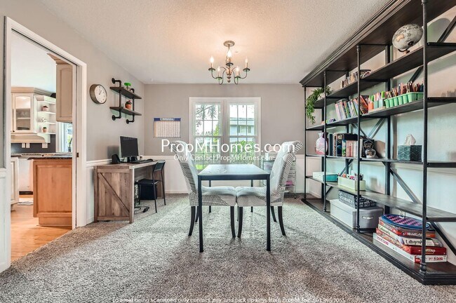 Building Photo - Charming Four Bedroom Home in Rockcreek!
