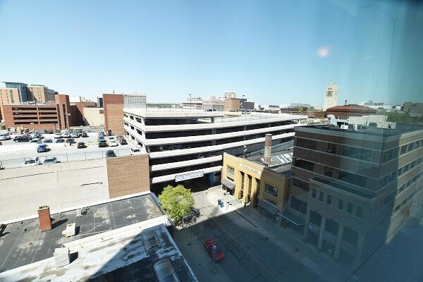 Building Photo - 555 E William St