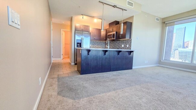 Photo du bâtiment - 2.0 bedroom in Calgary Alberta T2G 0G8