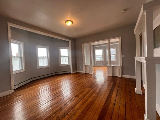 Primary Photo - 32 Penn St