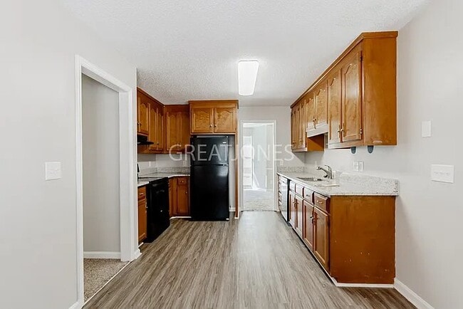 Foto del edificio - 103 Eastwick Ct