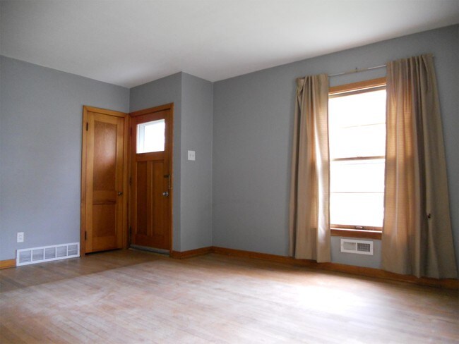 Foto del edificio - 2936 Dalewood Ave SE