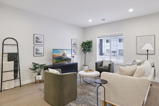 Foto del edificio - 947 Willow Pl