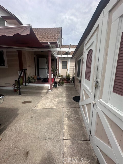 Foto del edificio - 243 N Grand St