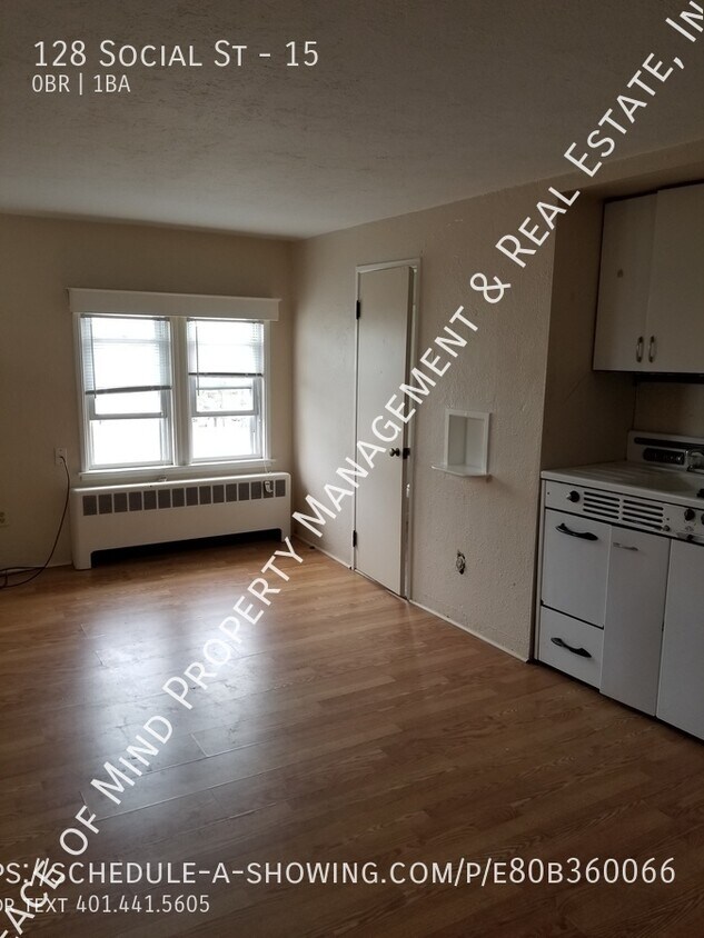 Building Photo - Cozy Studio Heat/HW/Electric Included ONLY...