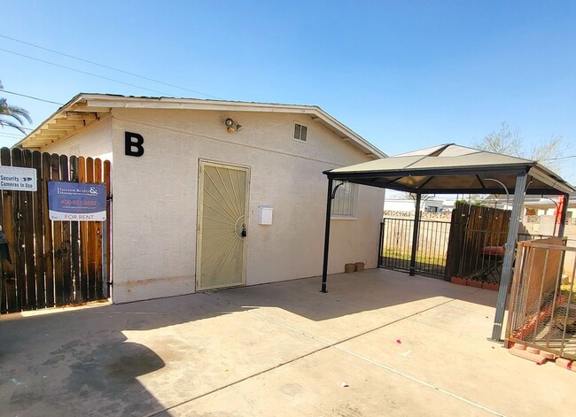 Building Photo - 2314 N 12th St
