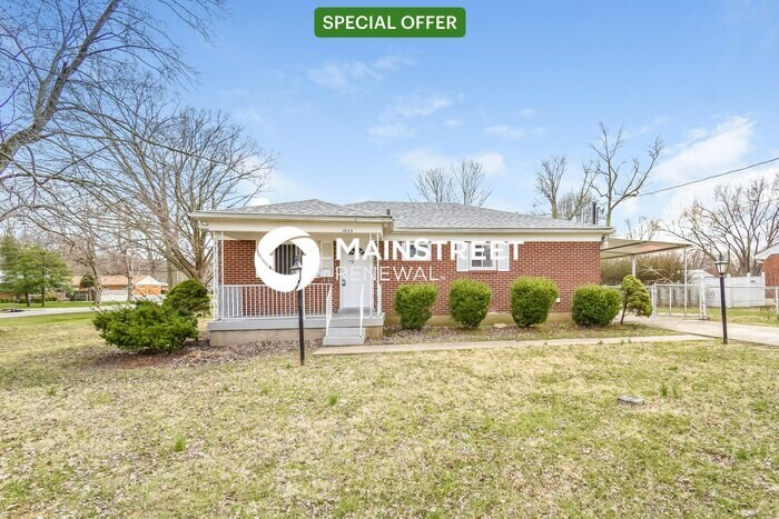 Foto principal - 3 Bedroom Pet-Friendly Home in Louisville,...